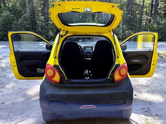 ZhiDou D1 s otvorenými dverami